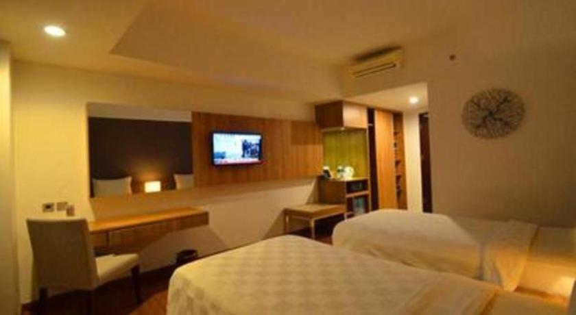 Arch Hotel Bogor Eksteriør billede