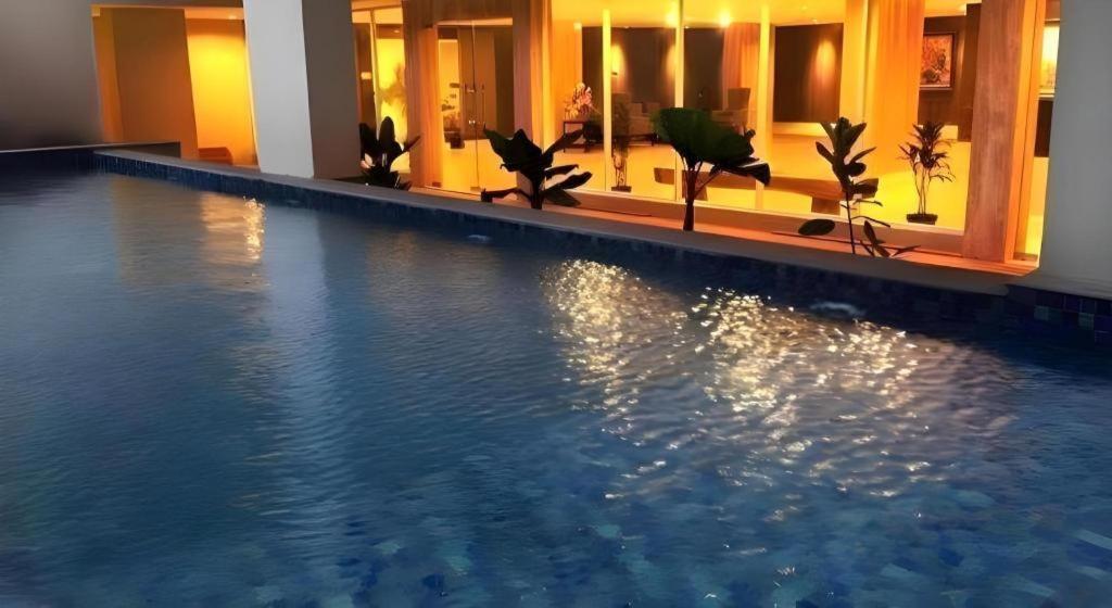 Arch Hotel Bogor Eksteriør billede